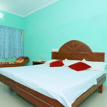 Hill Green Home Stay Thekkady Buitenkant foto