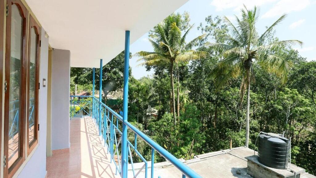 Hill Green Home Stay Thekkady Buitenkant foto